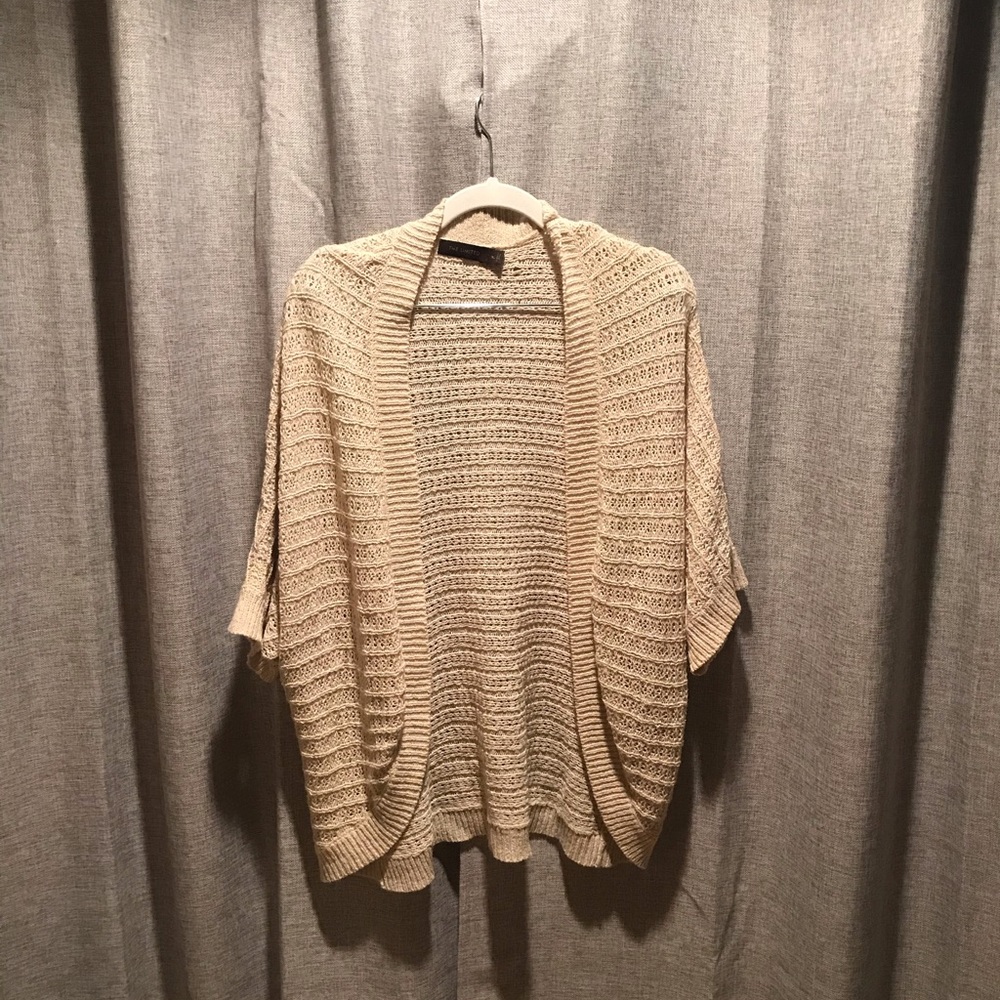 The Limited cream sweater XL